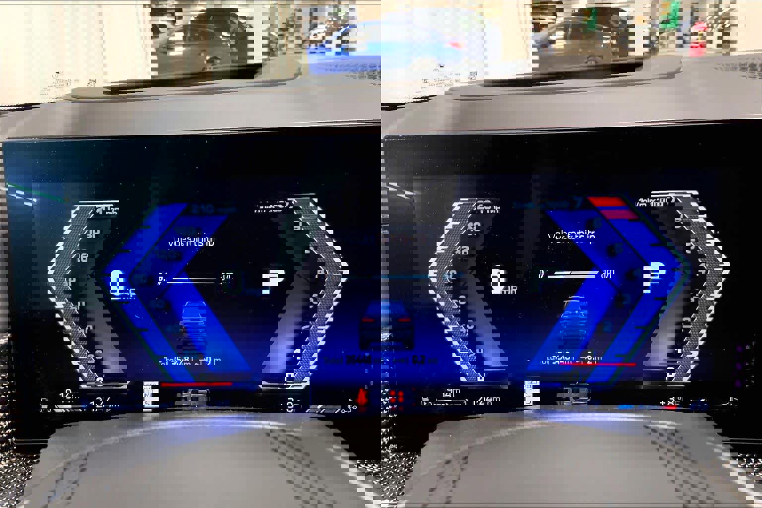 Used 2024 BMW ALPINA XB7 ALPINA XB7 image 26