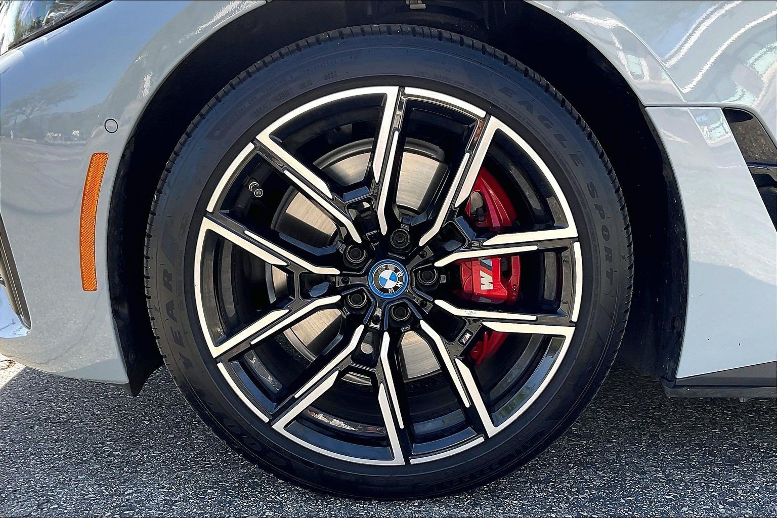 Used 2024 BMW i4 eDrive40 w/ M Sport Package RWD image 10