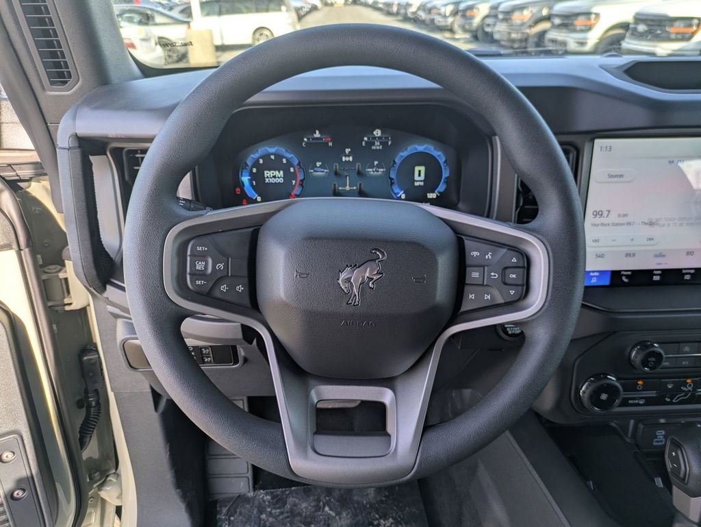 New 2025 Ford Bronco 4-Door image 25