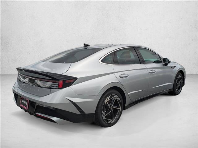 New 2026 Hyundai Sonata SEL FWD image 2