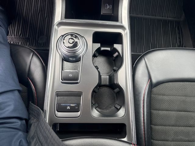 Used 2023 Ford Edge ST-Line AWD/4WD image 26