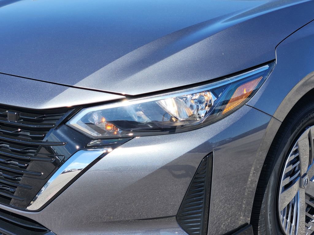 Used 2024 Nissan Sentra SV image 5