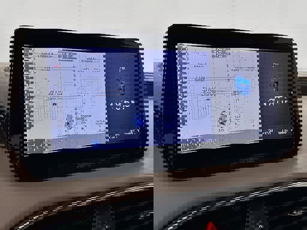 Used 2022 Hyundai Santa Fe Limited AWD/4WD image 27