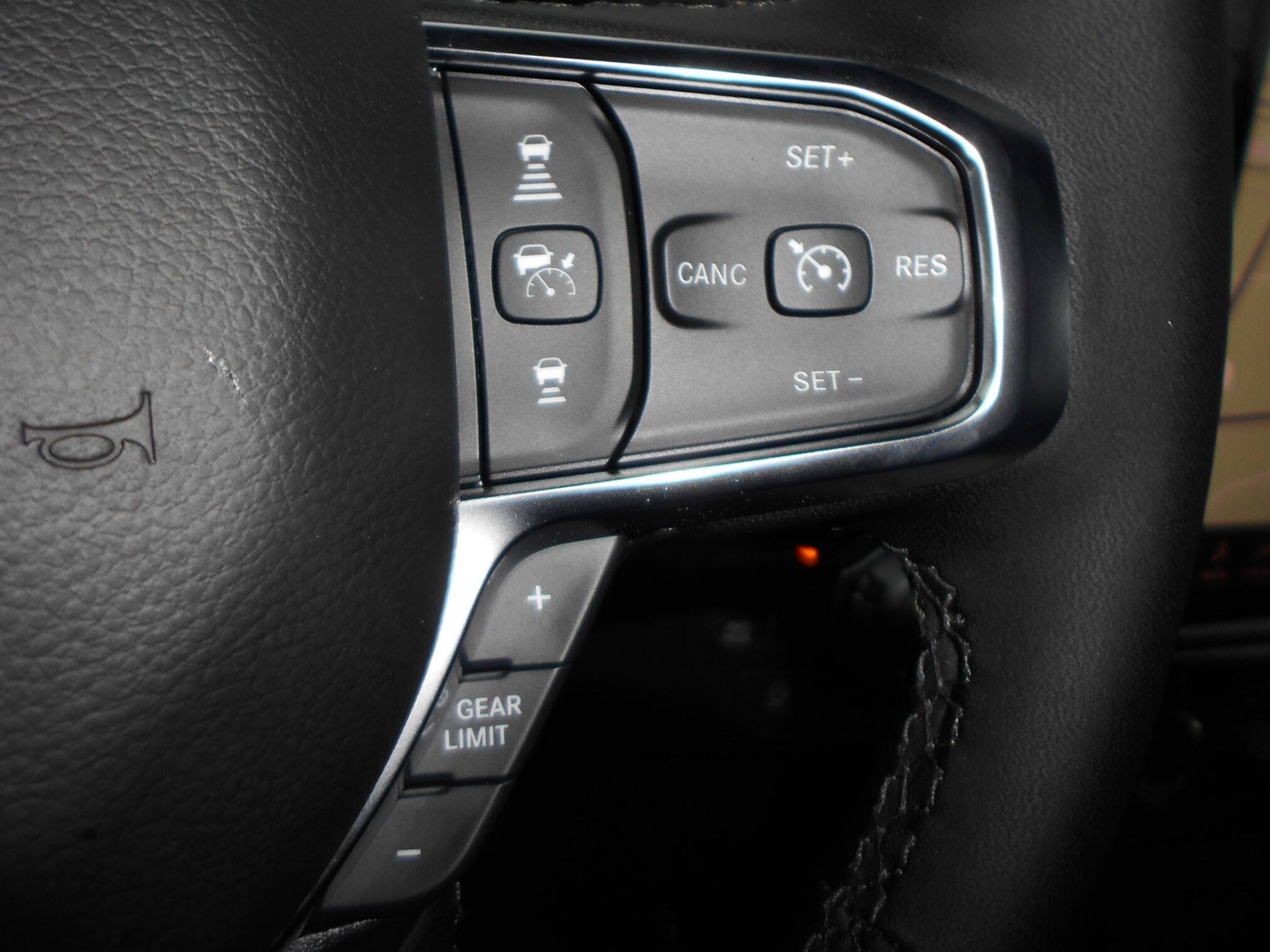 New 2026 RAM 1500 Laramie AWD/4WD image 23