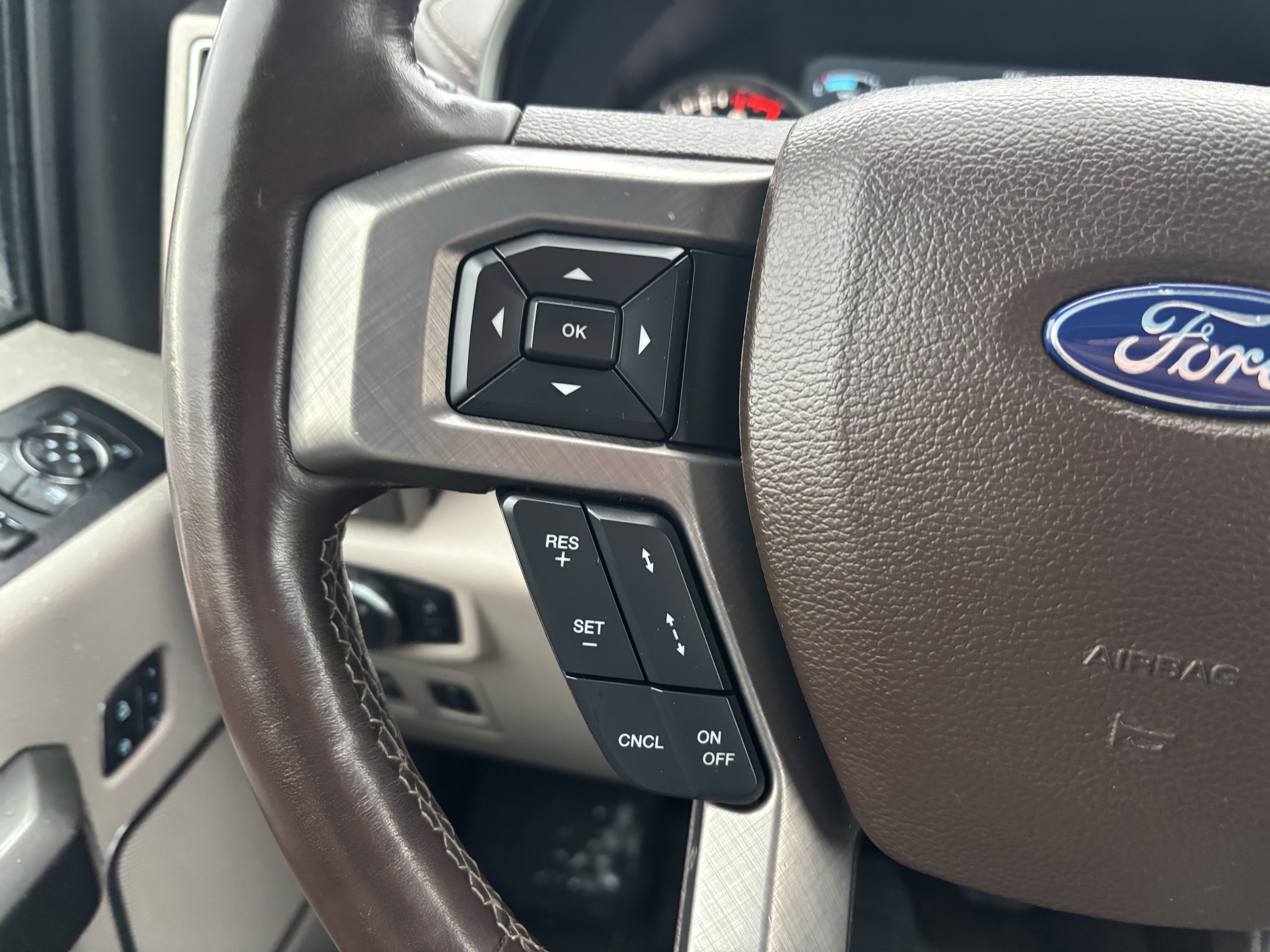 Used 2019 Ford F150 Limited AWD/4WD image 14