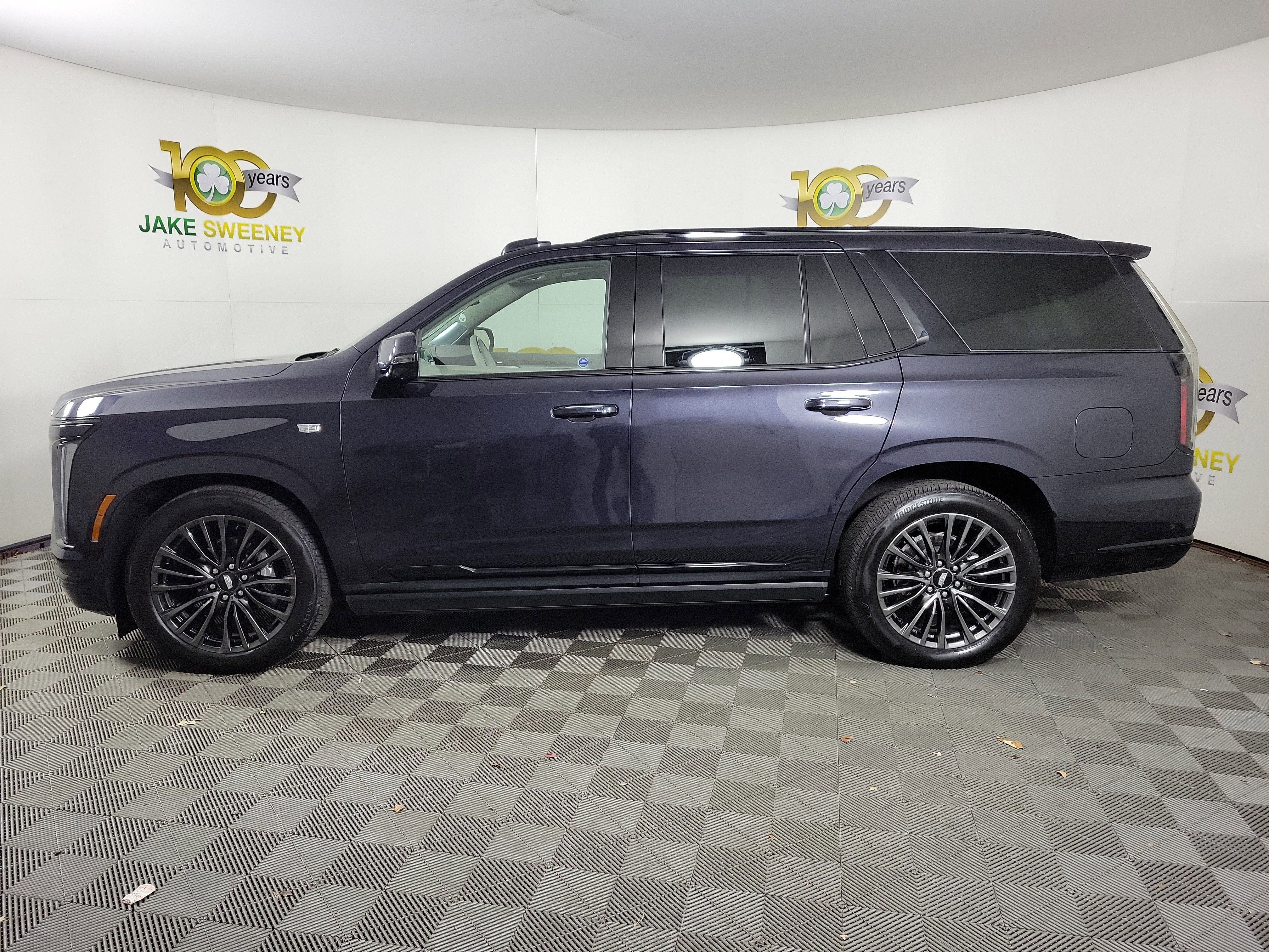 Used 2025 Cadillac Escalade Sport Platinum image 4