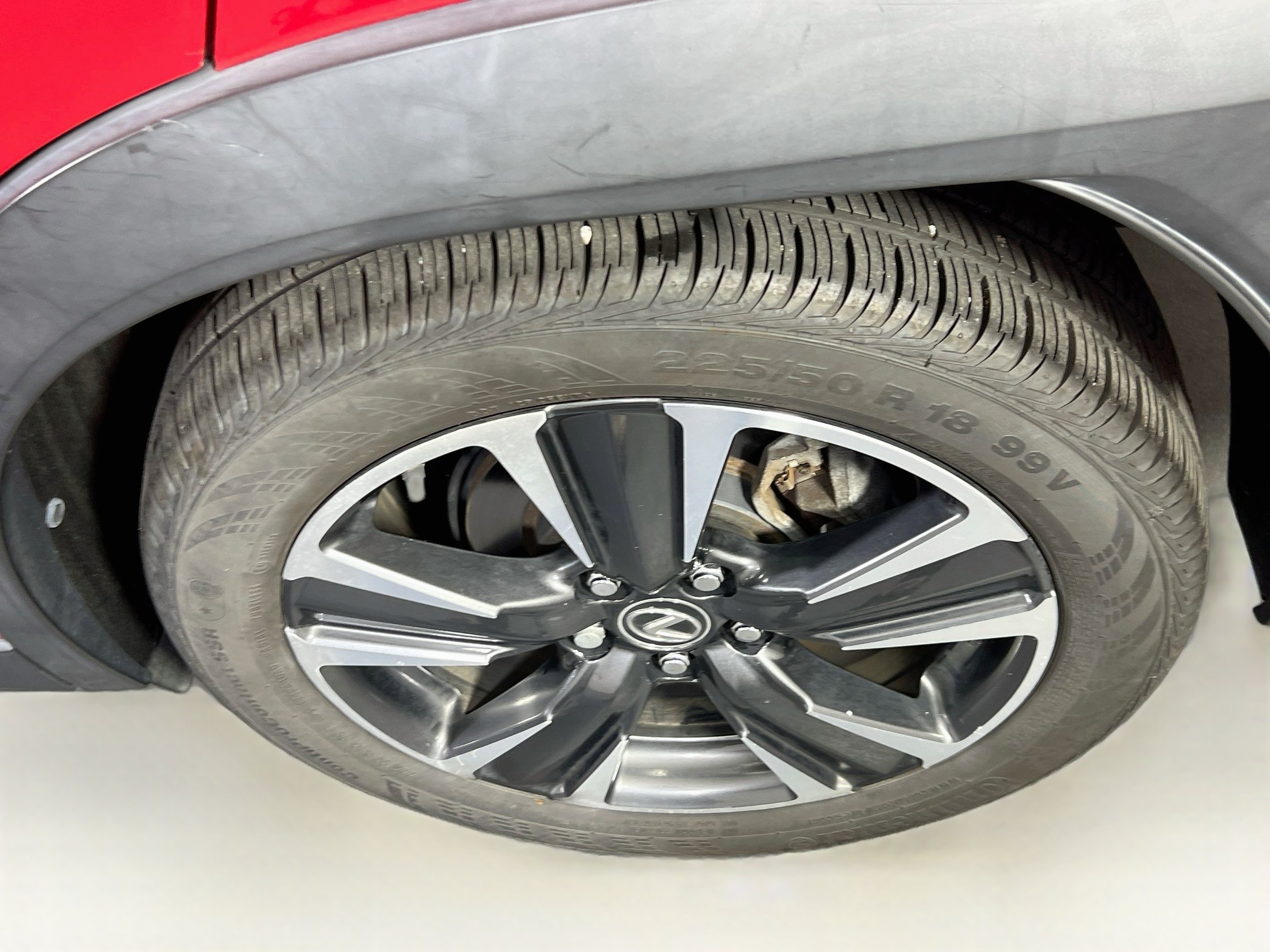 Used 2020 Lexus UX 250h w/ Accessory Package 2 AWD/4WD image 28