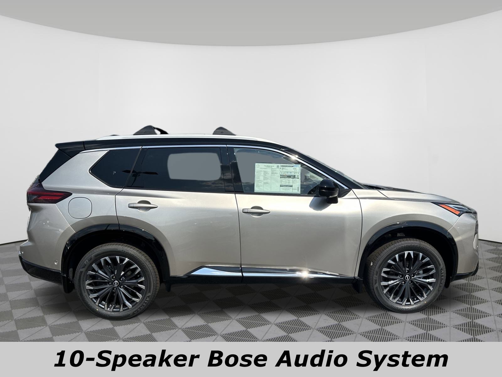 New 2026 Nissan Rogue Platinum image 2
