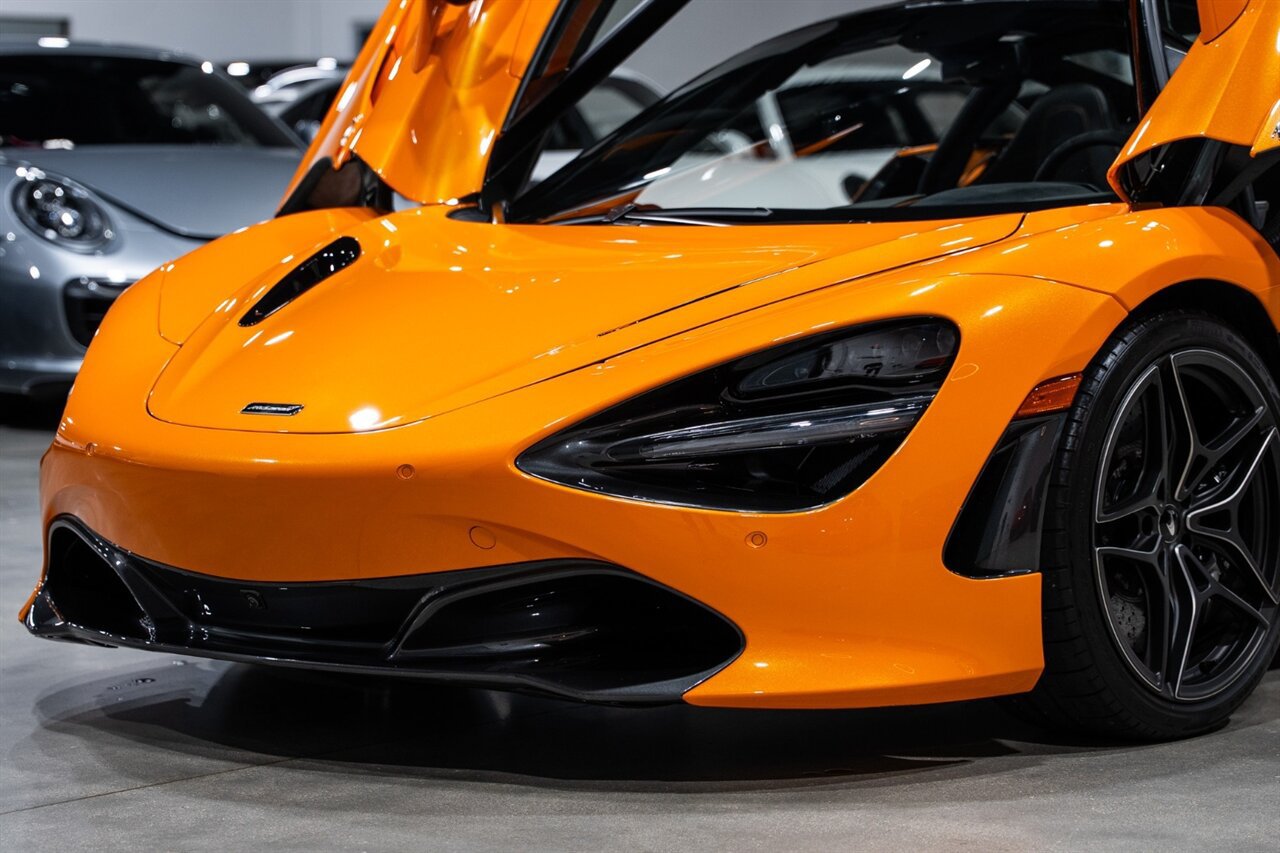 Used 2019 McLaren 720S Performance RWD image 57
