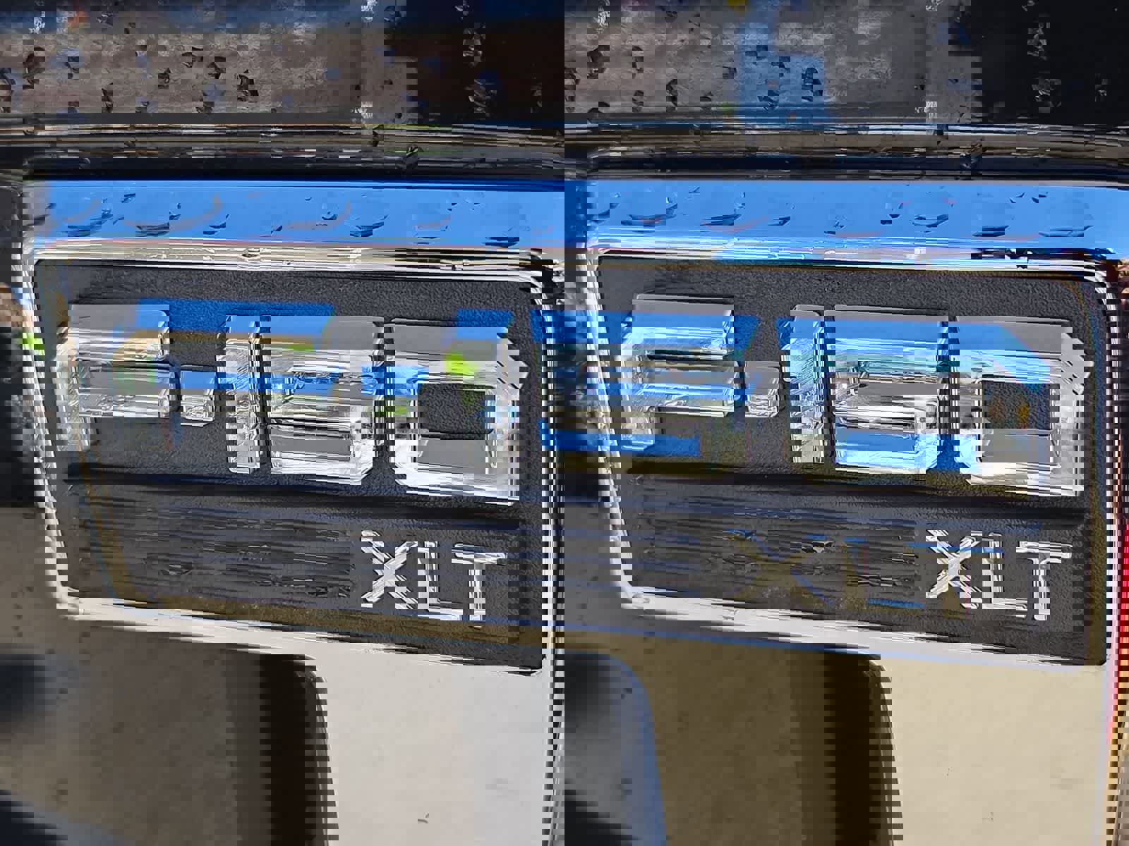 Used 2024 Ford F150 XLT w/ Mobile Office Package image 14