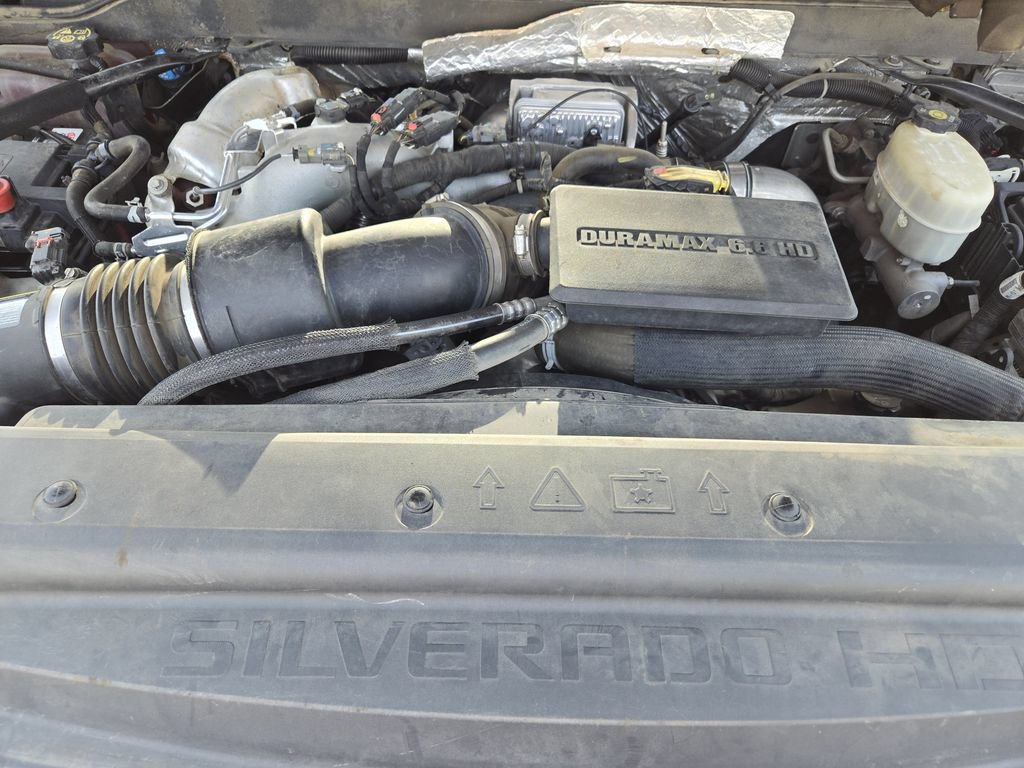 Used 2018 Chevrolet Silverado 2500 High Country w/ Duramax Plus Package AWD/4WD image 32