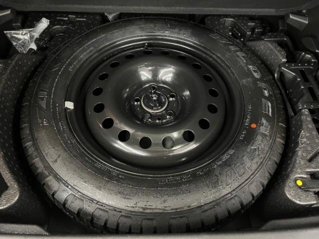 Used 2019 Jeep Renegade Trailhawk w/ Cold Weather Group II AWD/4WD image 35