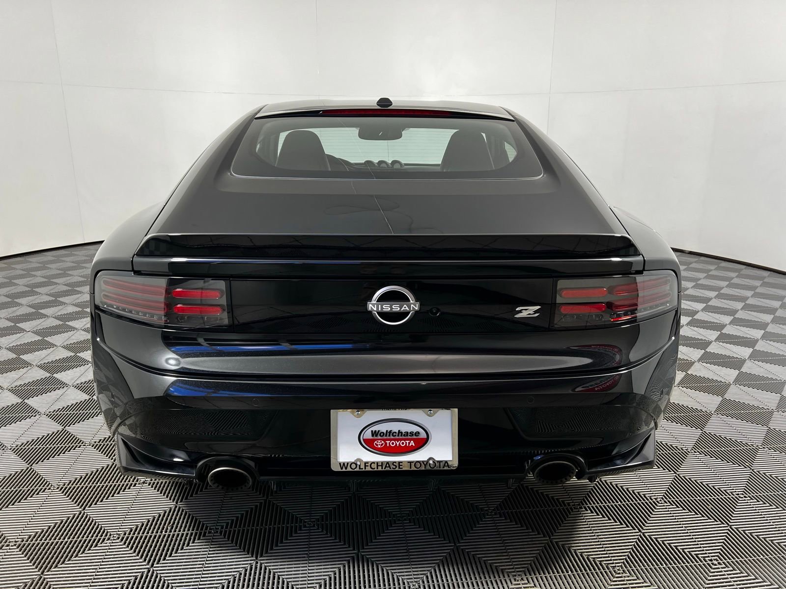 Used 2024 Nissan Z Performance w/ Floor Mat Package image 6