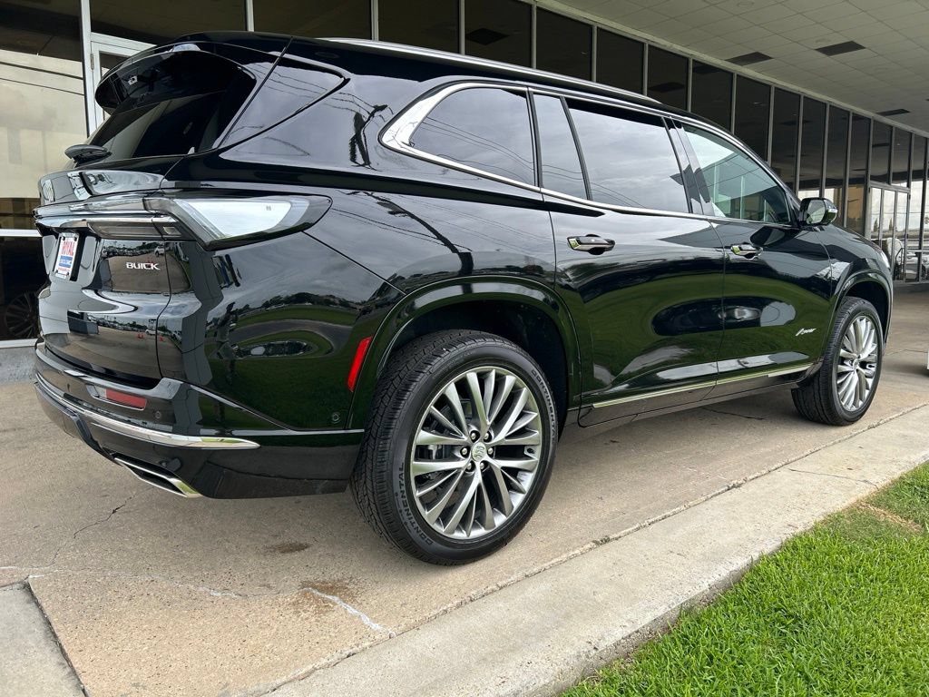 Used 2026 Buick Enclave Avenir w/ Super Cruise Package FWD image 7