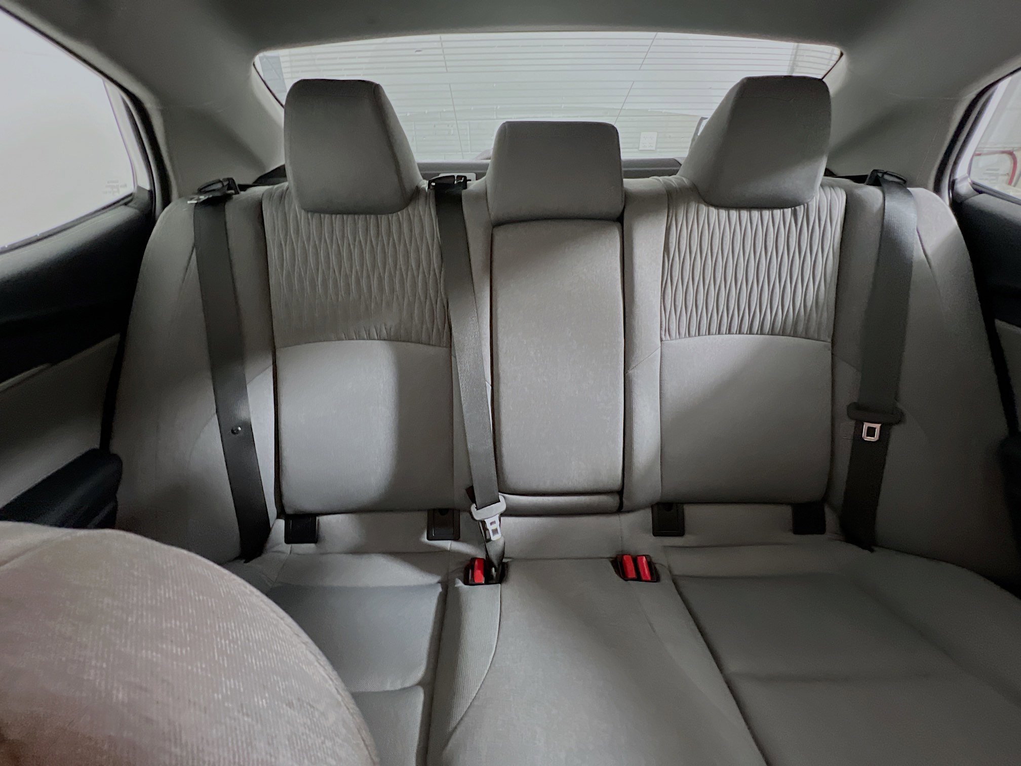 Used 2025 Toyota Camry LE w/ Convenience Package image 33