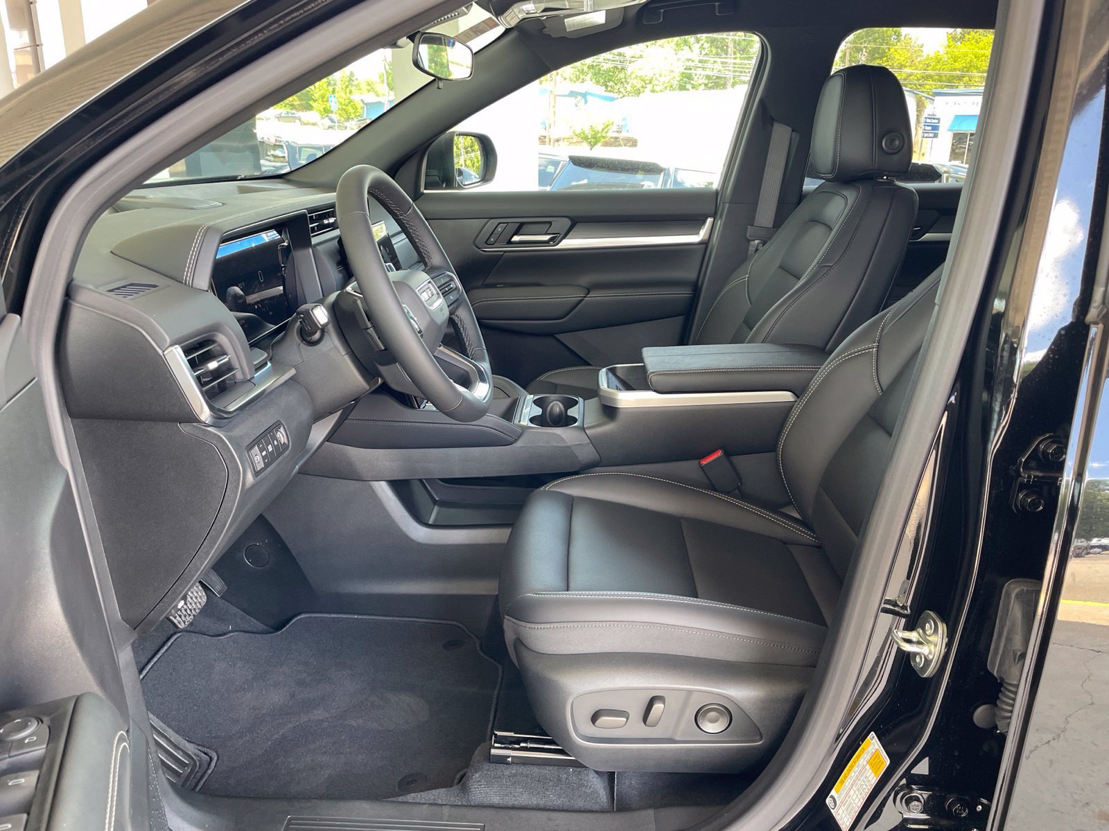New 2027 GMC Terrain Elevation w/ Elevation Premium Package FWD image 14