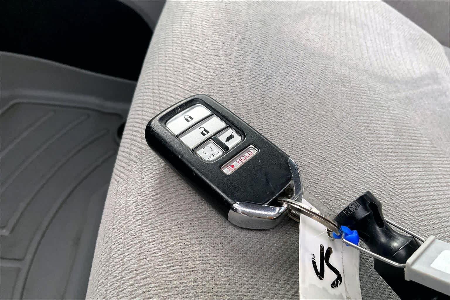 Used 2017 Honda Pilot EX image 14