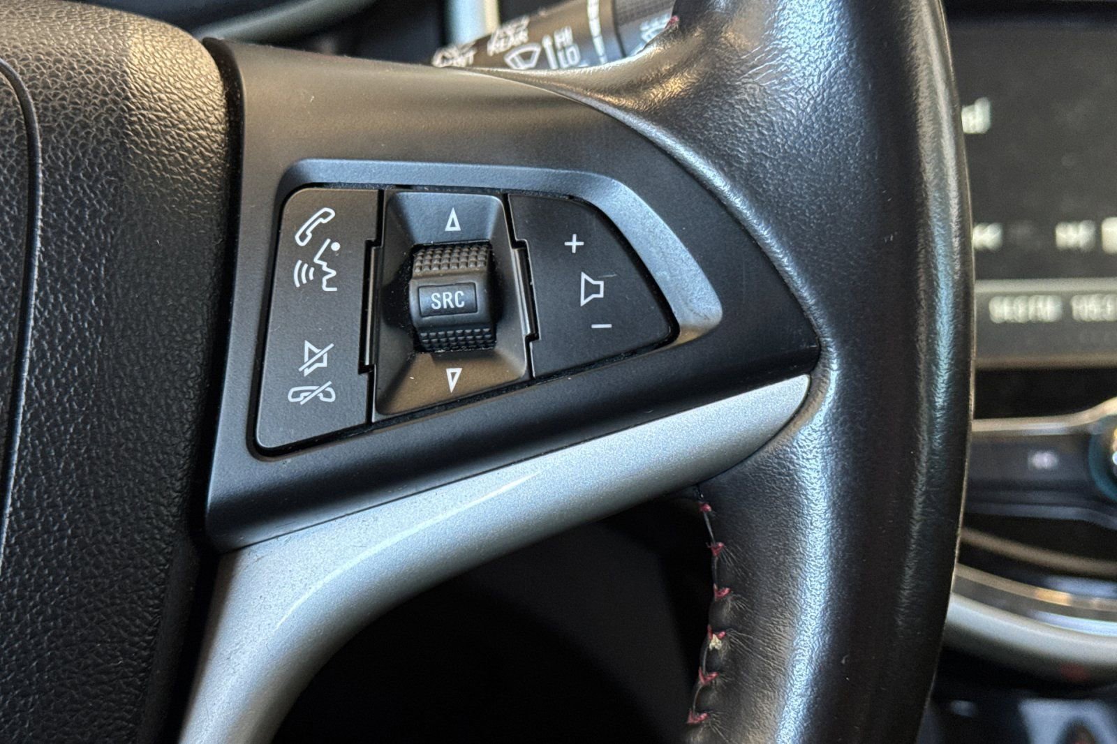 Used 2017 Chevrolet Sonic Premier FWD image 26