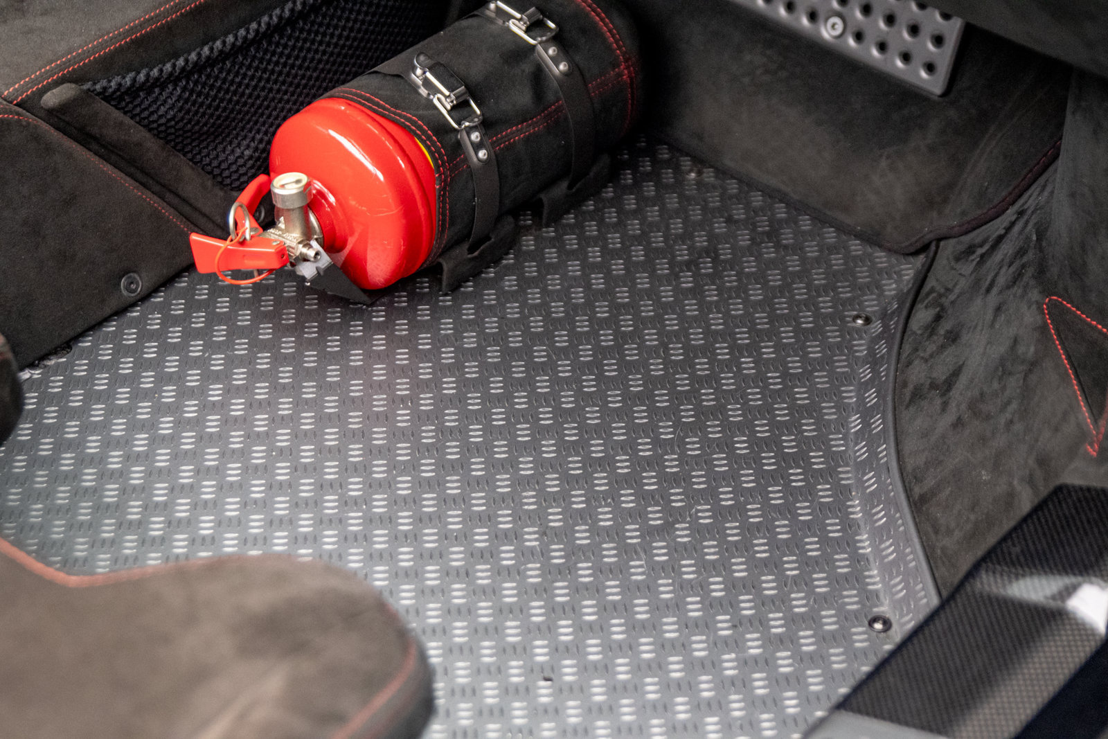 Used 2009 Ferrari F430 Scuderia RWD image 36