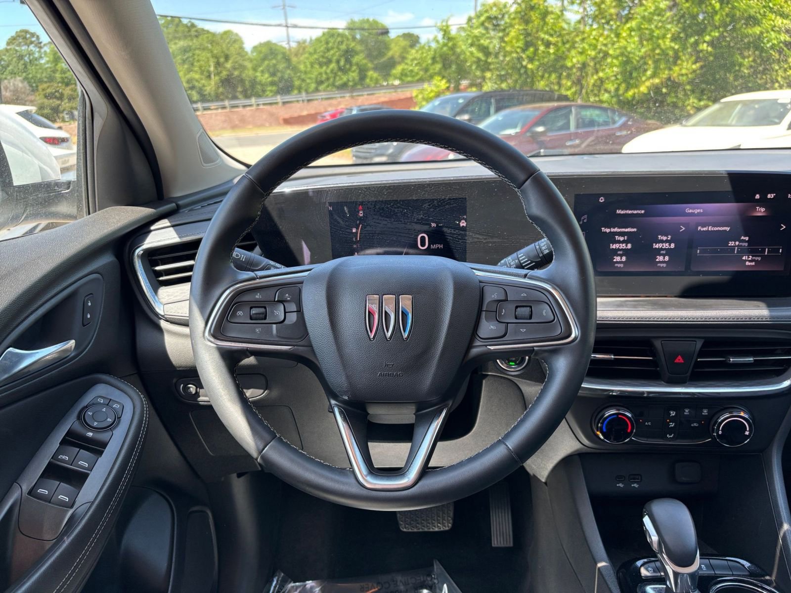 Used 2025 Buick Encore GX Preferred image 32
