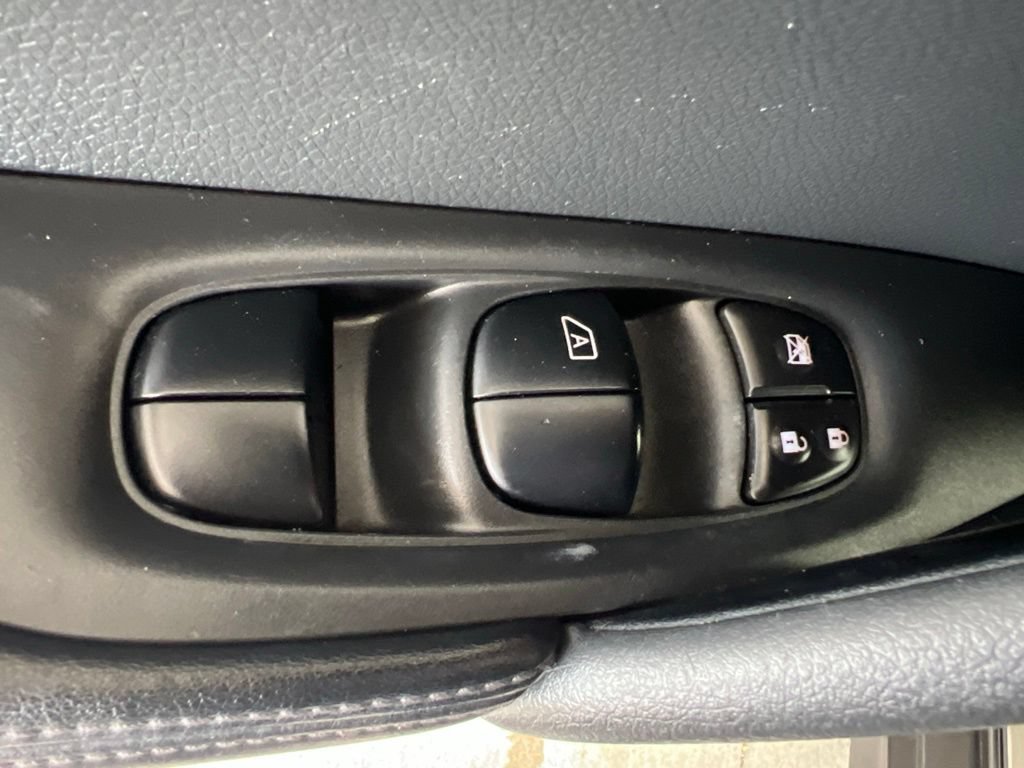 Used 2020 Nissan Rogue SL w/ Premium Package AWD/4WD image 53