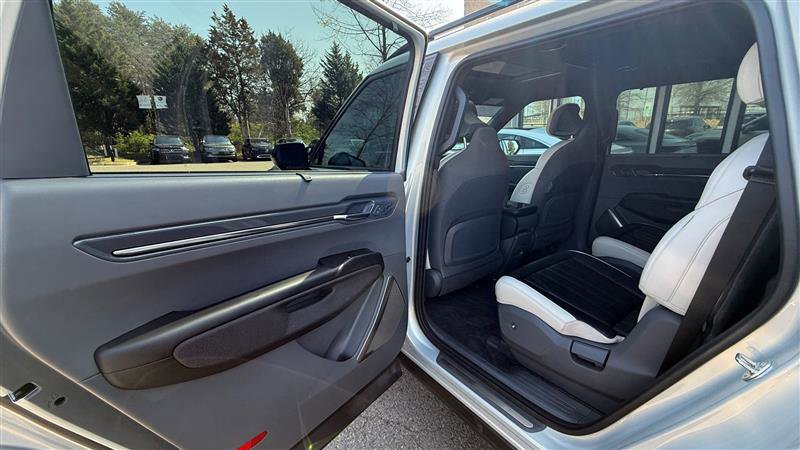 Used 2024 Kia EV9 GT-Line image 17