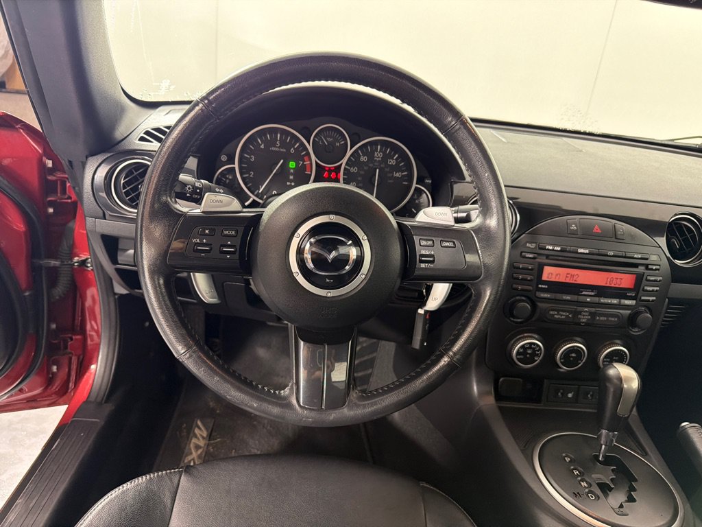Used 2013 MAZDA MX-5 Miata Grand Touring RWD image 19