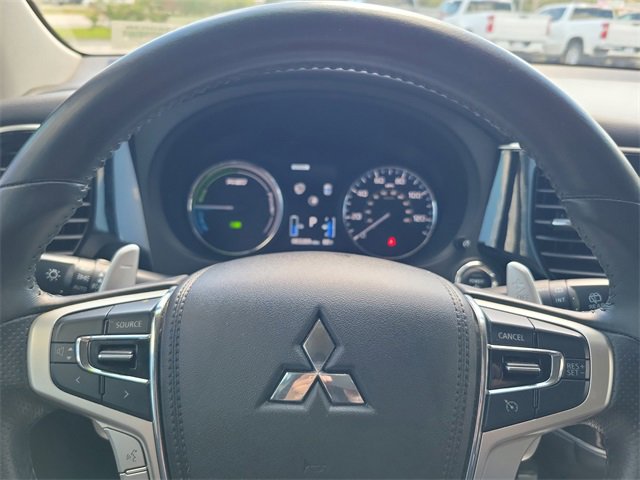 Used 2018 Mitsubishi Outlander SEL image 20