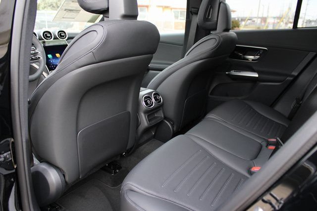 New 2026 Mercedes-Benz GLC 300 4MATIC image 31