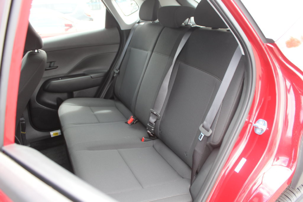 New 2026 Hyundai Kona SE FWD image 13