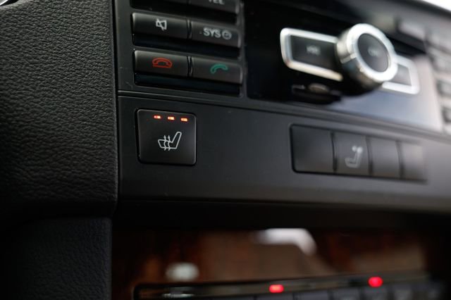 Used 2013 Mercedes-Benz E 350 4MATIC Wagon image 45