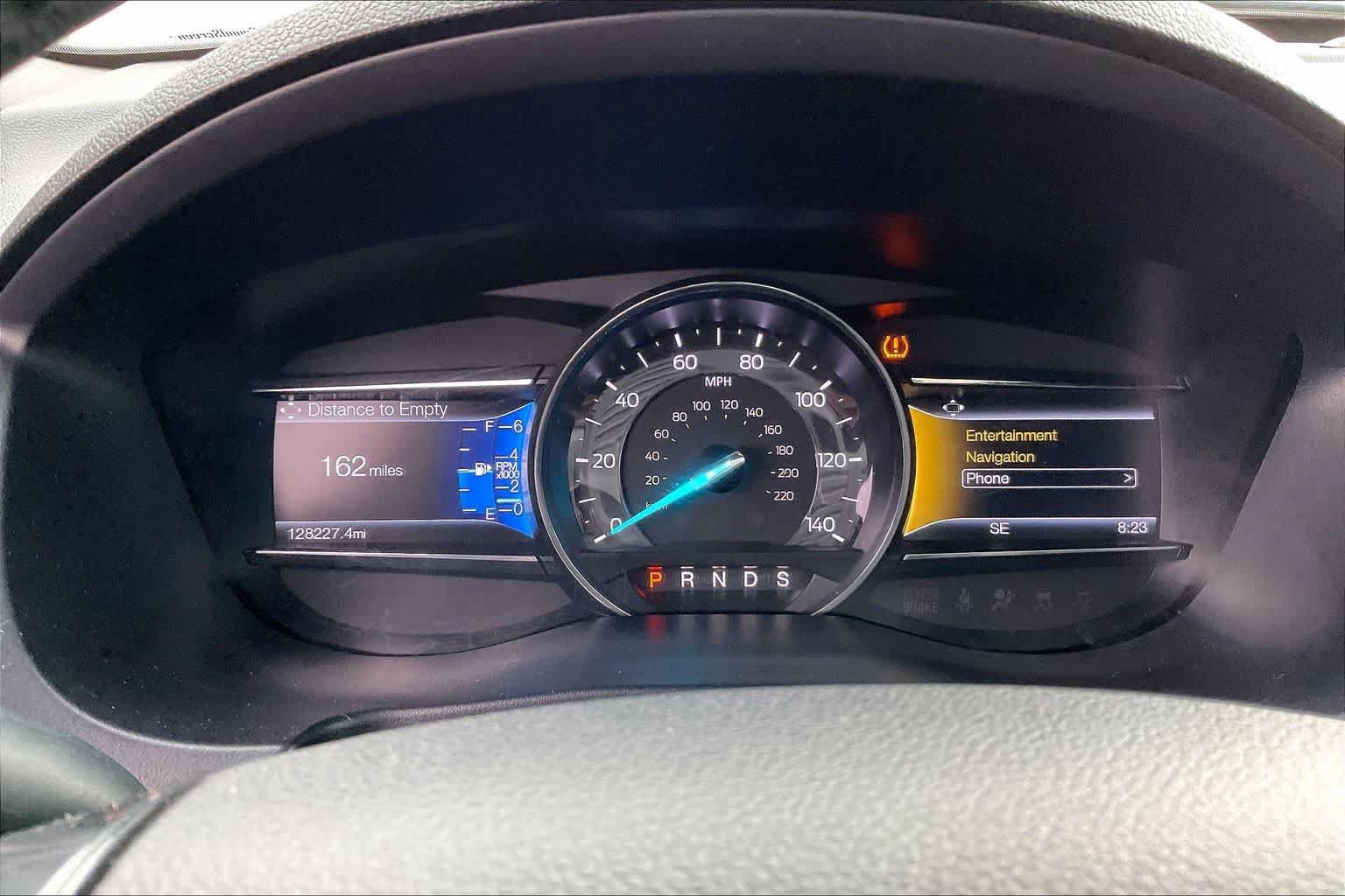 Used 2016 Ford Explorer XLT w/ Equipment Group 202A AWD/4WD image 25