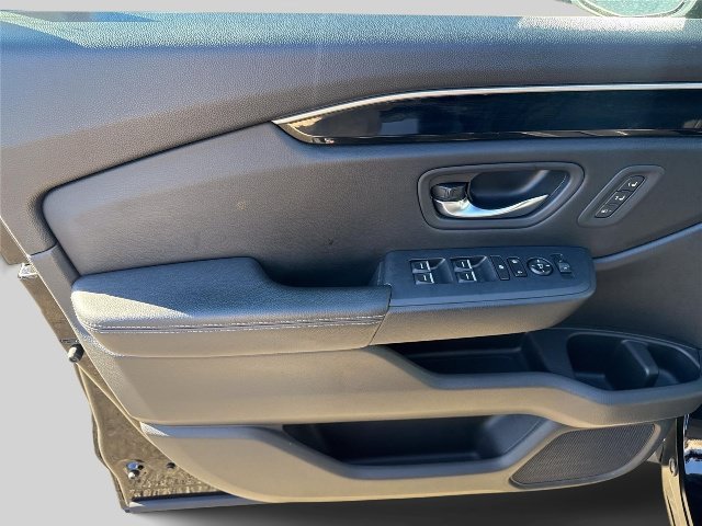 Certified 2023 Honda Pilot EX-L image 18