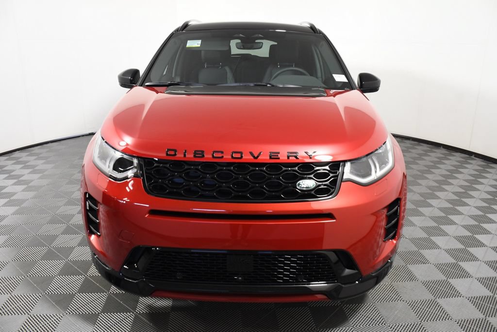 Certified 2025 Land Rover Discovery Sport Dynamic SE AWD/4WD image 10