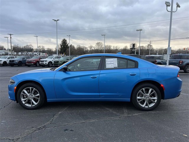 Used 2023 Dodge Charger SXT w/ Blacktop Special Edition image 4
