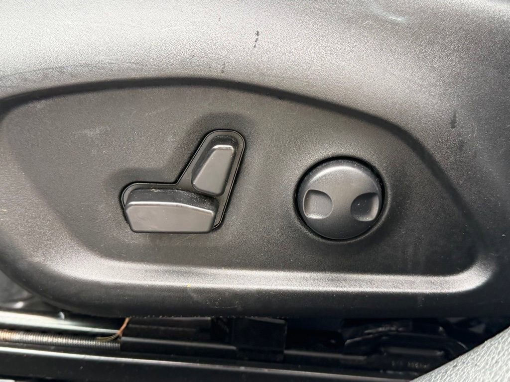 Certified 2025 Jeep Compass Limited AWD/4WD image 22