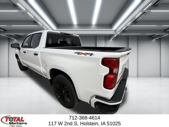Used 2022 Chevrolet Silverado 1500 RST w/ Redline Edition image 6