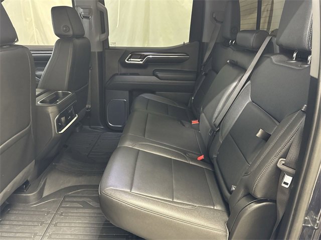 Certified 2024 GMC Sierra 1500 SLT image 12
