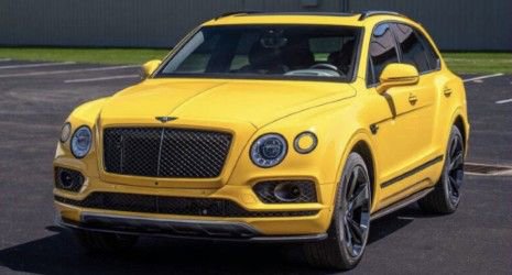 Used 2019 Bentley Bentayga image 2