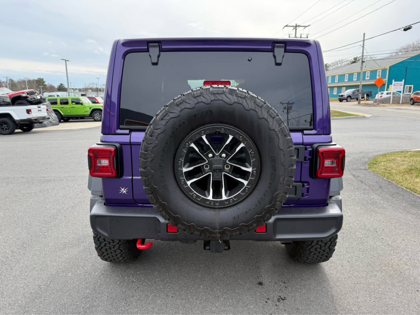Used 2026 Jeep Wrangler Unlimited Rubicon w/ Xtreme 35 Tire Package image 10