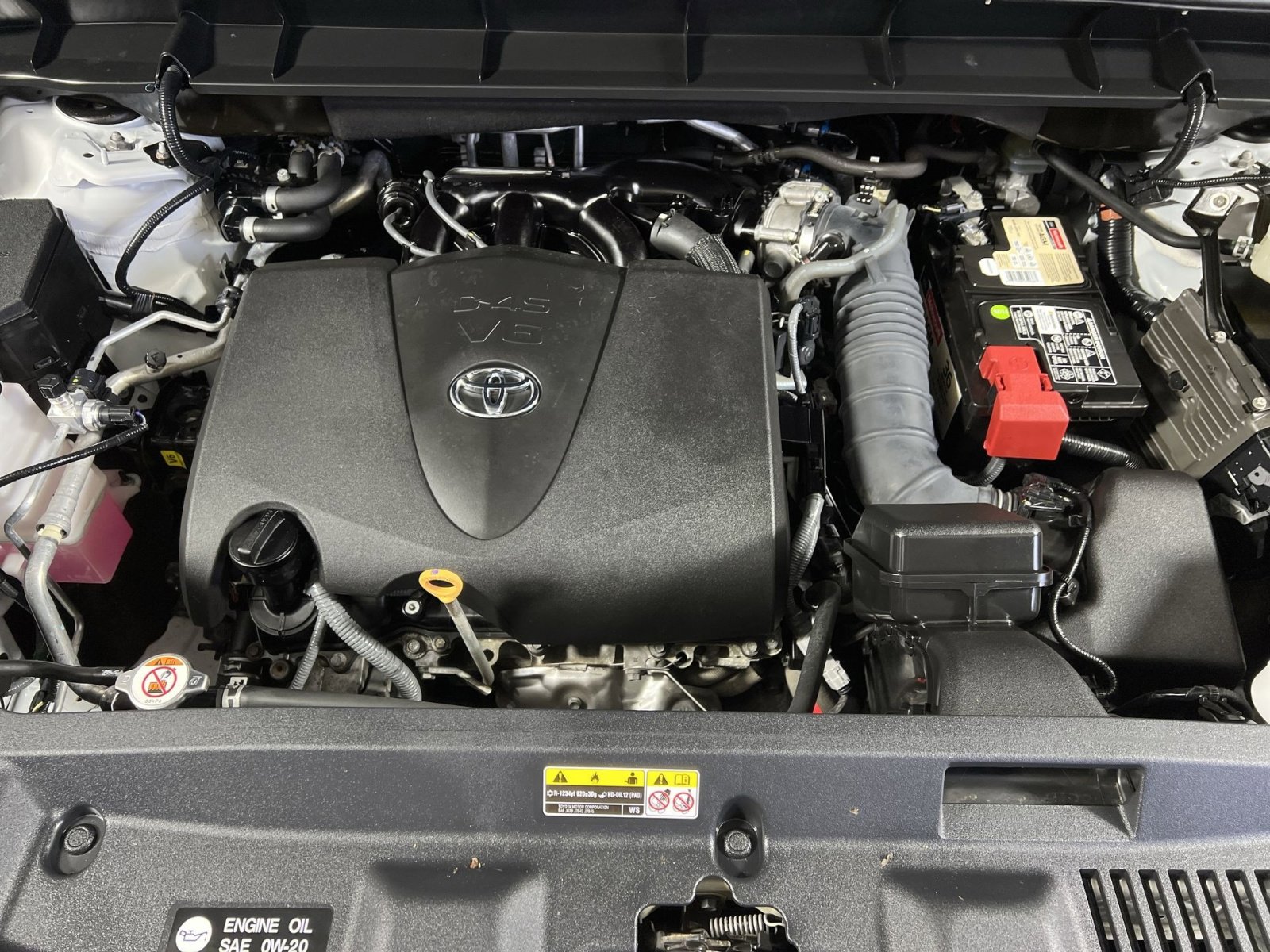 Used 2022 Toyota Highlander XLE image 29