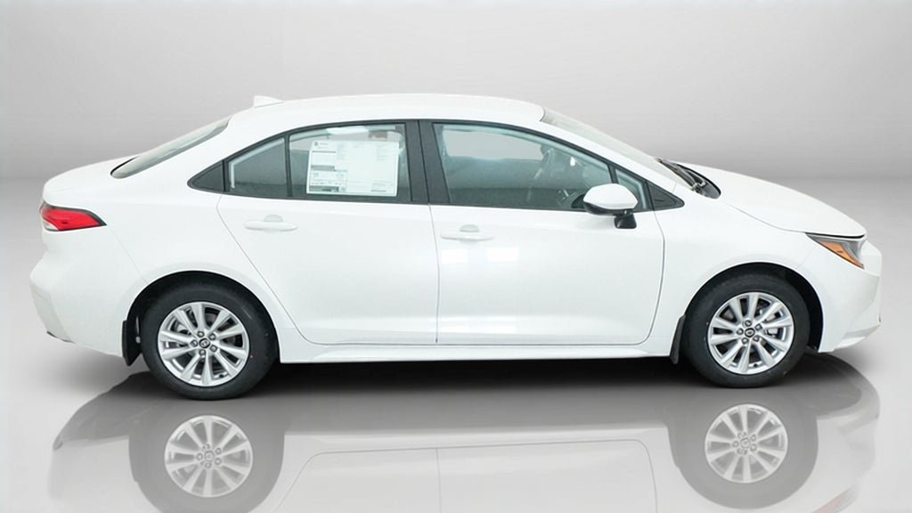 New 2027 Toyota Corolla LE w/ LE Premium Package FWD image 11