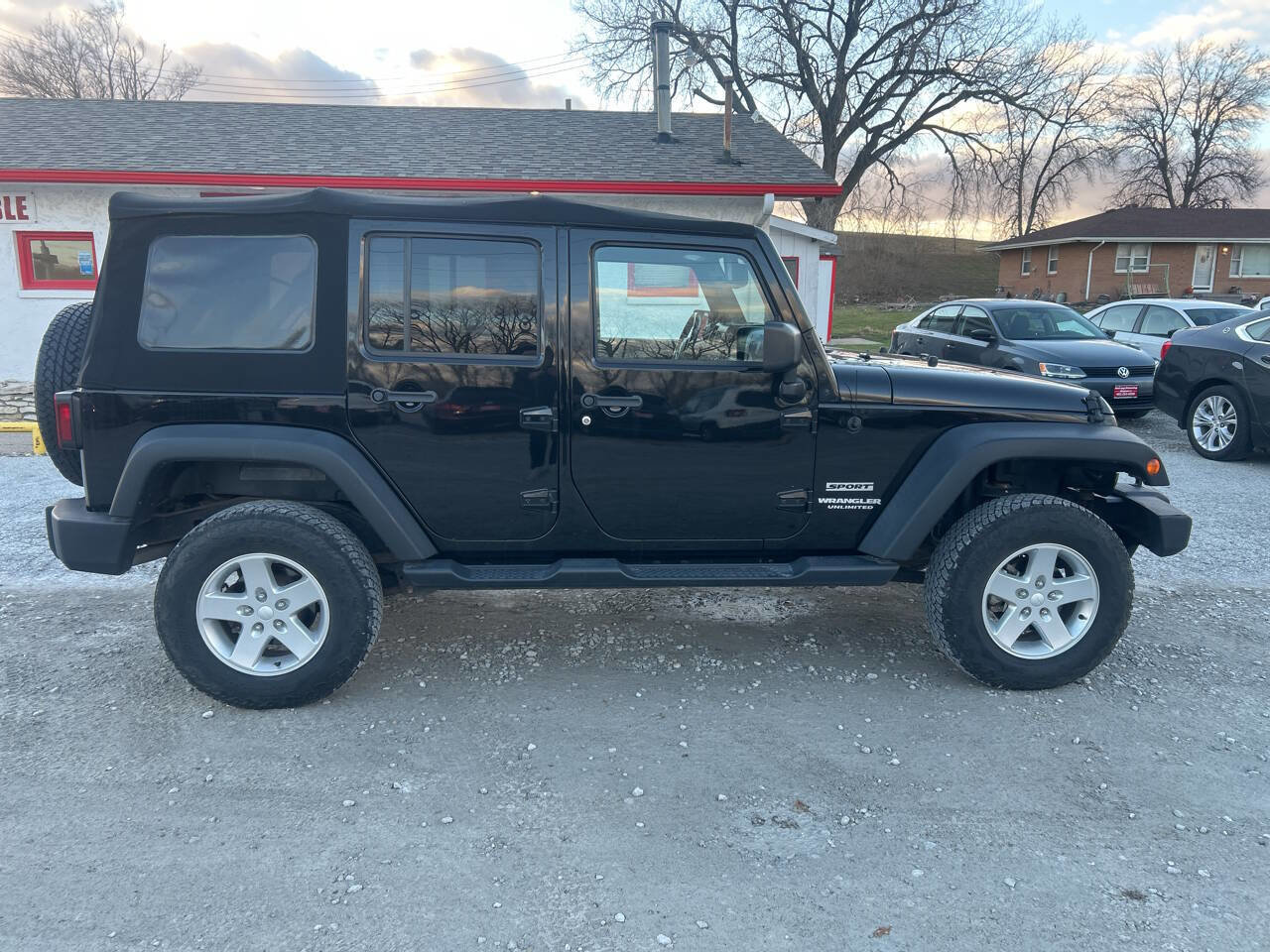 Used 2015 Jeep Wrangler Unlimited Sport w/ Quick Order Package 24S image 2