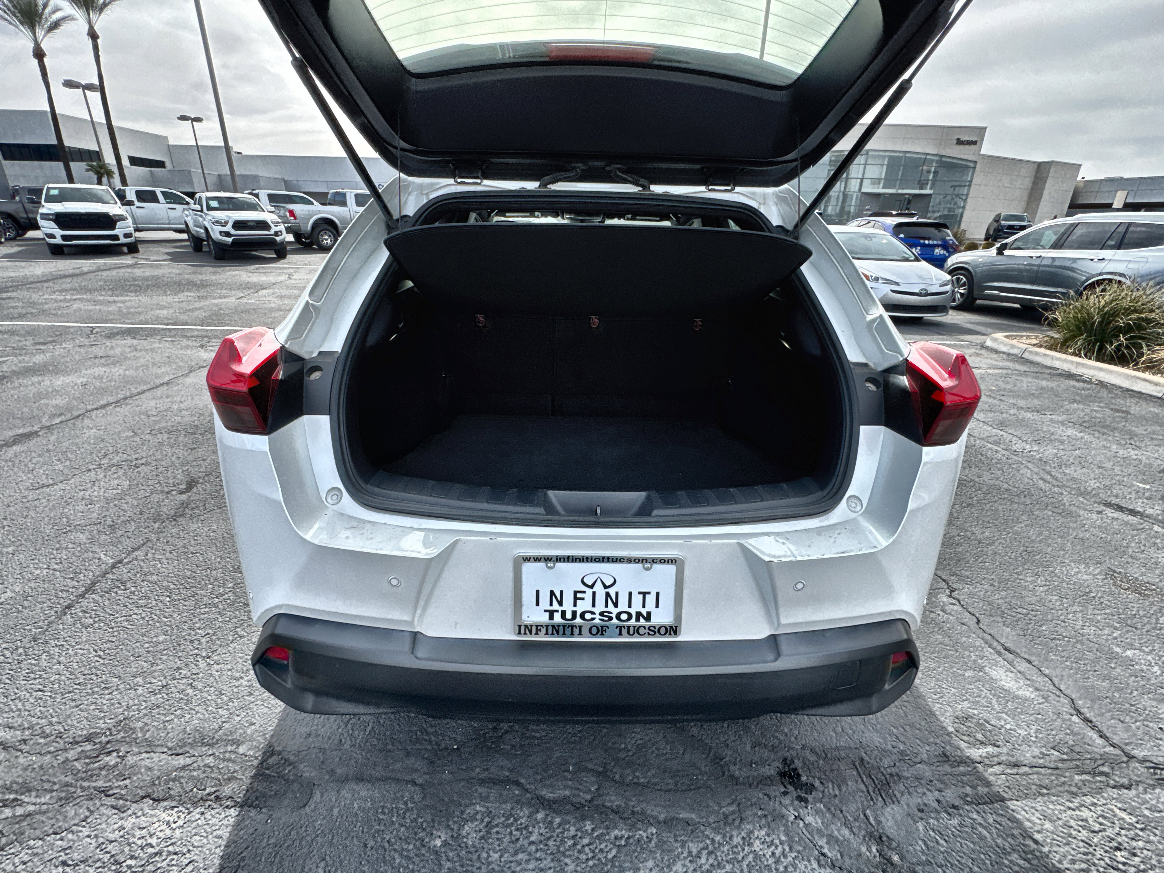 Used 2021 Lexus UX 200 w/ Accessory Package (Z1) image 25