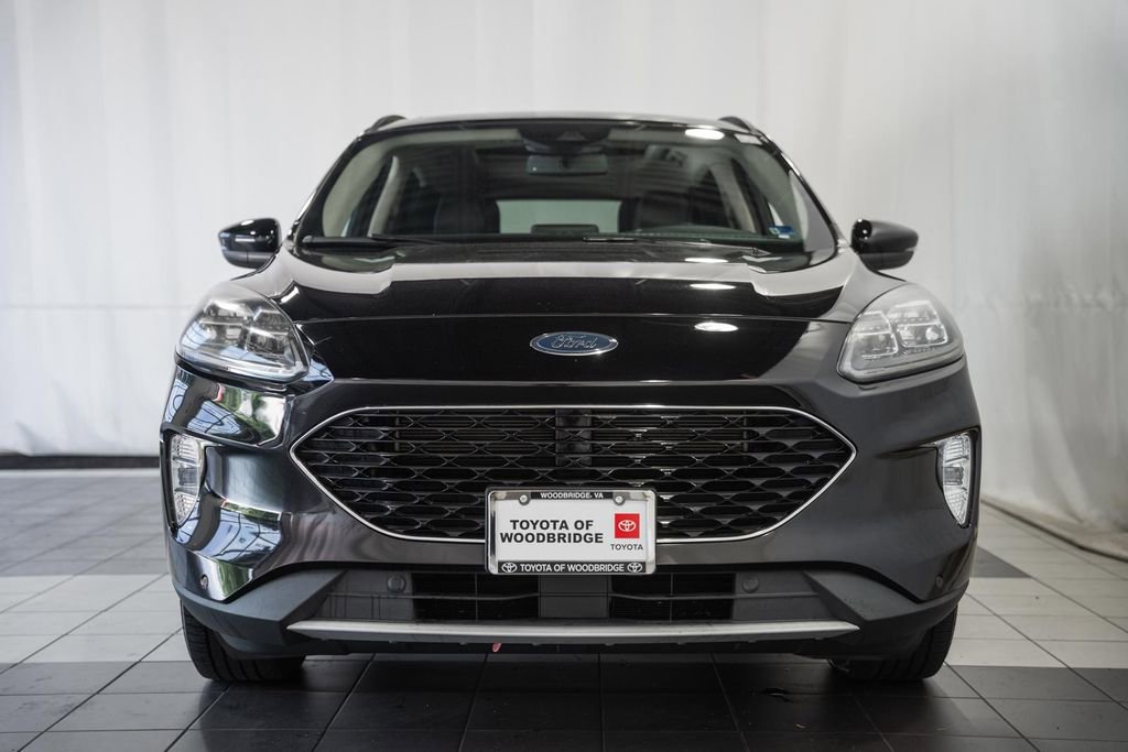 Used 2020 Ford Escape Titanium AWD/4WD image 2