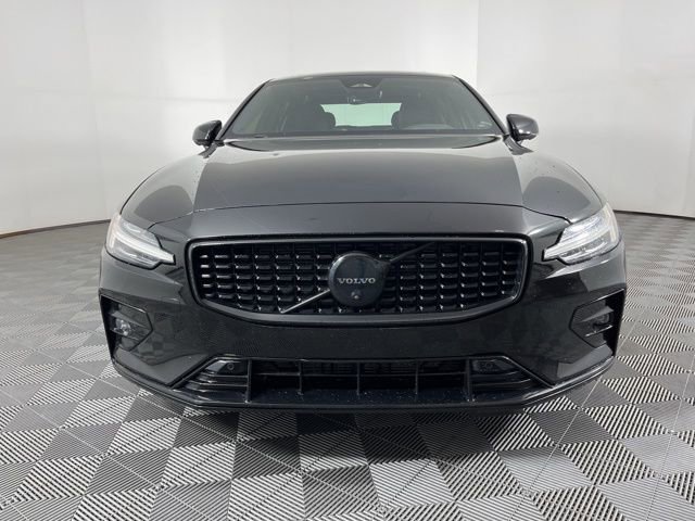 Used 2024 Volvo S60 B5 Plus FWD image 5
