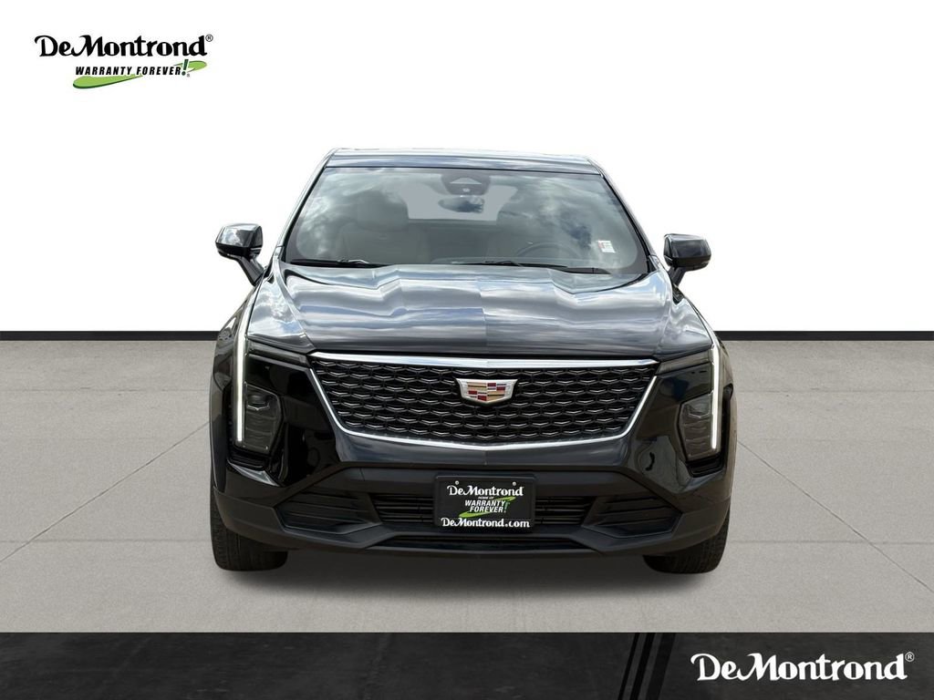 Used 2024 Cadillac XT4 Luxury w/ Cold Weather Package video 2