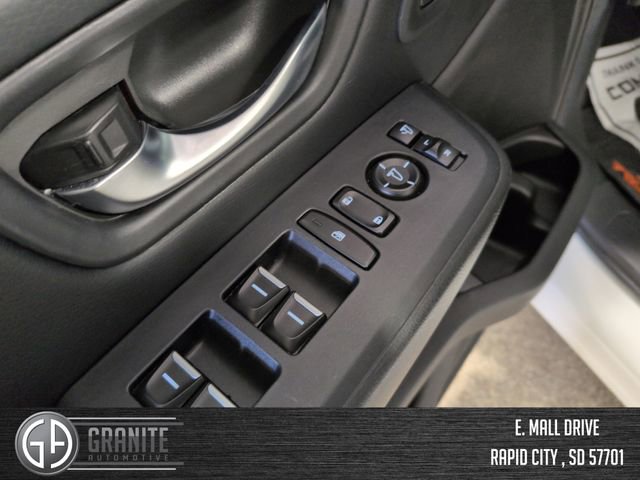 Used 2025 Honda Pilot TrailSport image 11