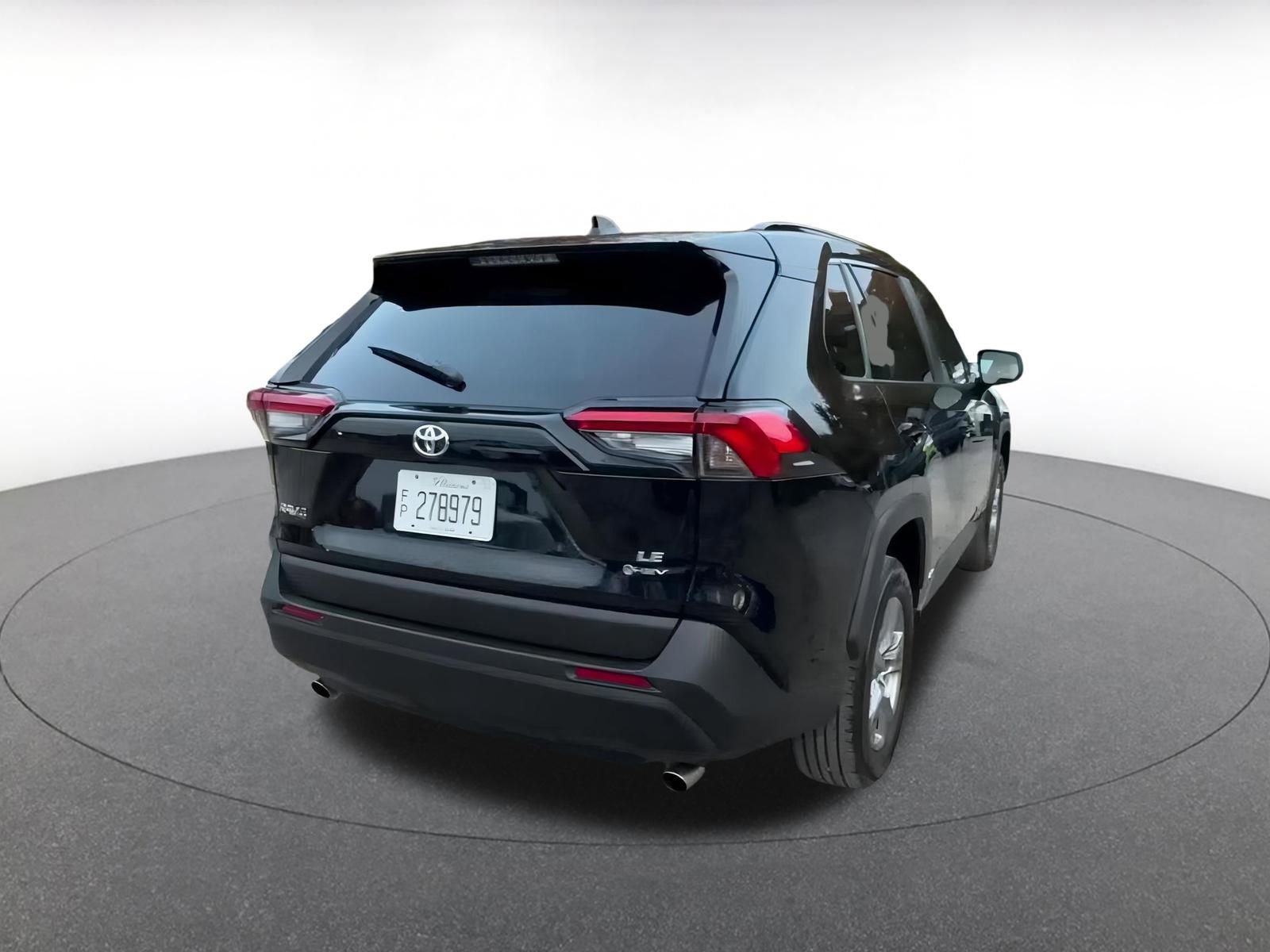 Used 2025 Toyota RAV4 LE image 14