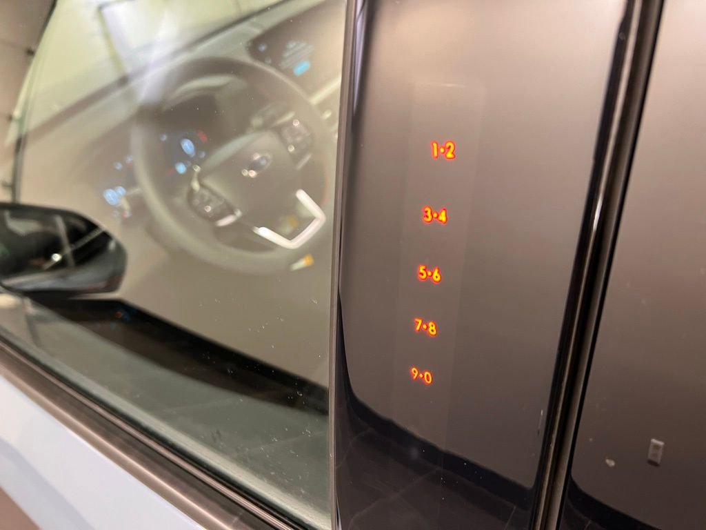 New 2026 Ford Explorer ST-Line w/ ST-Line Street Pack image 38